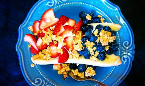 牛奶什锦早餐, 蓝莓, 草莓, 食品, 水果, 酸奶, 健康