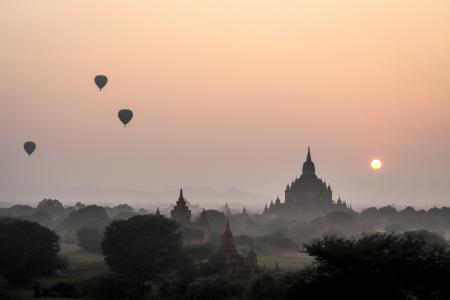 热空气气球缅甸