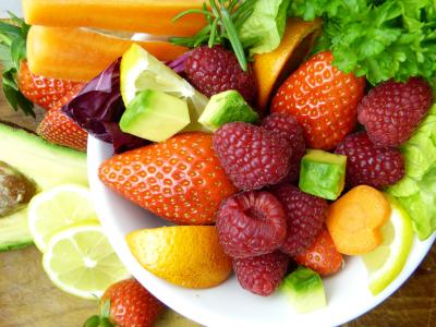 水果, 牛油果, 柠檬, 橙色, 草莓, 覆盆子, 胡萝卜
