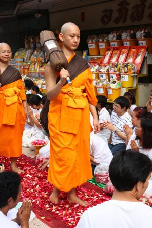 和尚, 佛教徒和尚, 步行, 玫瑰花瓣, 泰国, 扫管笏, 法身