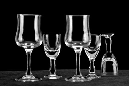 玻璃, 黑色背景, 白色条纹, 酒杯, 红酒玻璃, 酒杯, 喝了杯