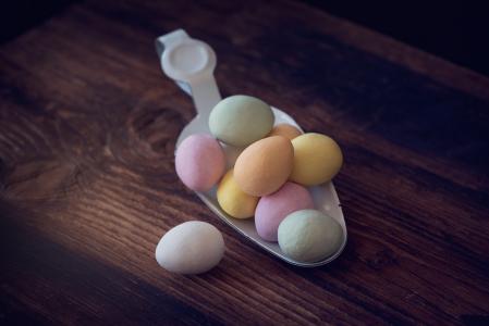 鸡蛋, 巧克力蛋, 鸡蛋结霜, 复活节, 复活节彩蛋, 彩蛋, 多彩