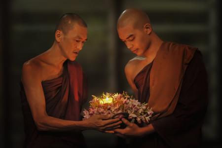 小乘佛教, 和尚, 路过的蜡烛, 黑暗中的烛光, 佛教, 南传佛教, 传统
