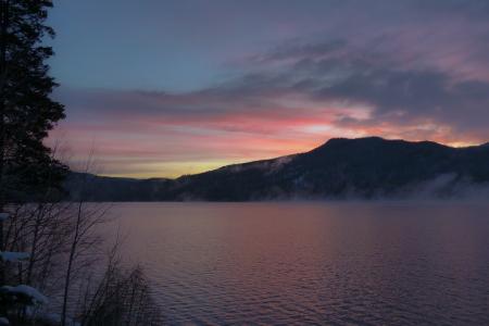 日出, canim 湖, 不列颠哥伦比亚省, 加拿大, 湖, 水, 冬天