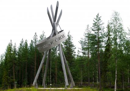 芬兰, 北极圈内, 纪念碑