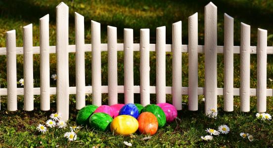 复活节, 复活节彩蛋, 花园, 栅栏, 复活节装饰, 鸡蛋, 多彩