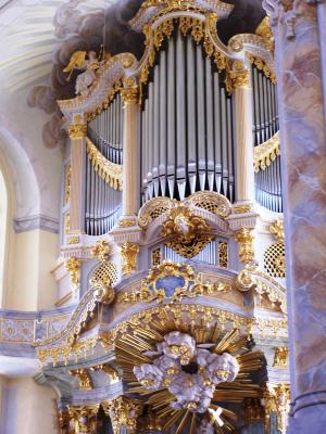 器官, 教会, 音乐
