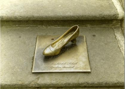 金鞋, 童话故事, 莫里茨城堡