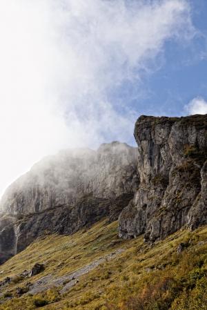 山脉, 岩石, 瑞士, 山世界, nebelfaden, 云彩, 雾
