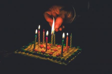 生日蛋糕和蜡烛, 蛋糕, 蜡烛, 生日蛋糕, 庆祝活动, 生日, 甜