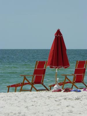 那不勒斯, 佛罗里达州, 海滩, 海, 沙子, 雨伞, 红色