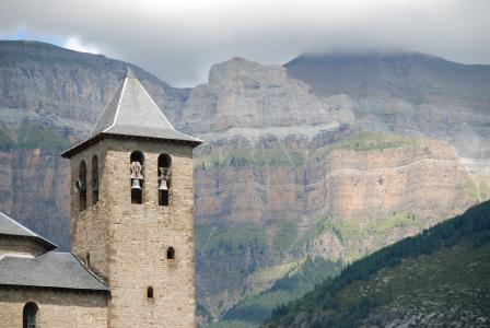 塔, 教堂的塔楼, torla, 山, 景观, 比利牛斯, 西班牙