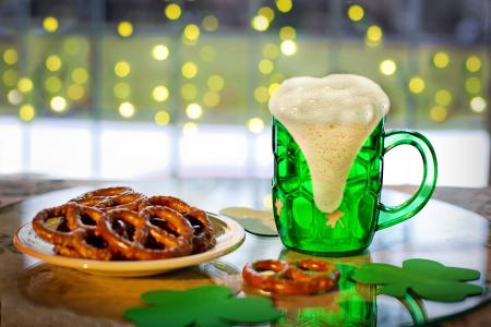 st 稻田一天, 圣帕特里克节, 绿色的啤酒, 啤酒, 椒盐卷饼, 绿色, 爱尔兰语