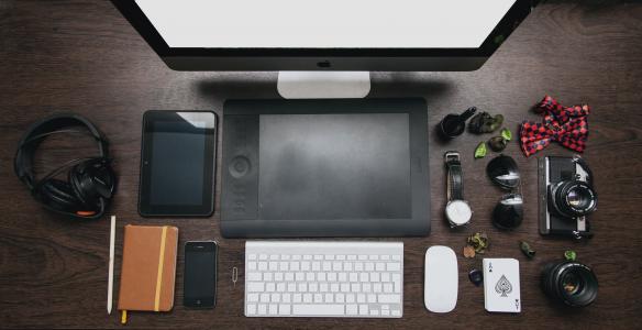 家庭办公室, 办公桌, 平板电脑, 耳机, mac, iphone, kindle