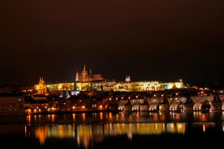 查理大桥, 布拉格城堡, 晚上, 伏尔塔瓦河河, 布拉格, 捷克共和国, 行人