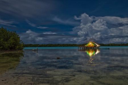 环礁湖, 夜景, 水棚, 点亮了, 环礁, widi 群岛, 哈马黑拉