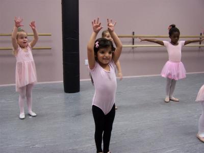 舞蹈, 教训, 工作室, 年轻, 女孩, 可爱, 蹒跚学步