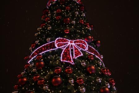 新年除夕, 圣诞树, 圣诞节树玩具, 玩具, 圣诞球, 珠宝首饰, 新的一年的除夕夜之球