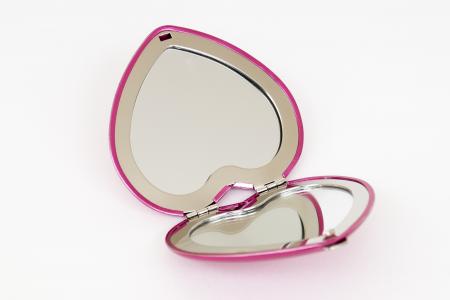 镜子, 口袋里的镜子, 心, 粉色, 化妆镜, 粉红色的颜色, 工作室拍摄