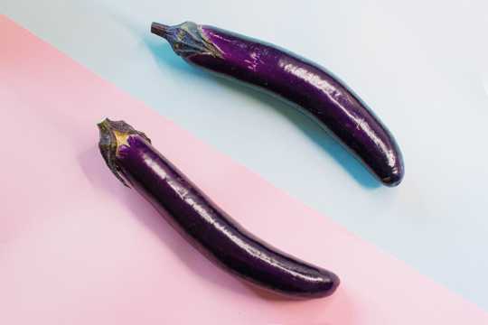 紫色营养的茄子图片