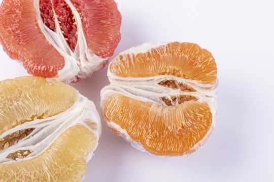 新鲜美食的蜜柚肉图片