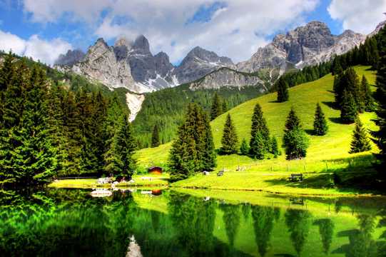 奥地利顶石山自然光景图片